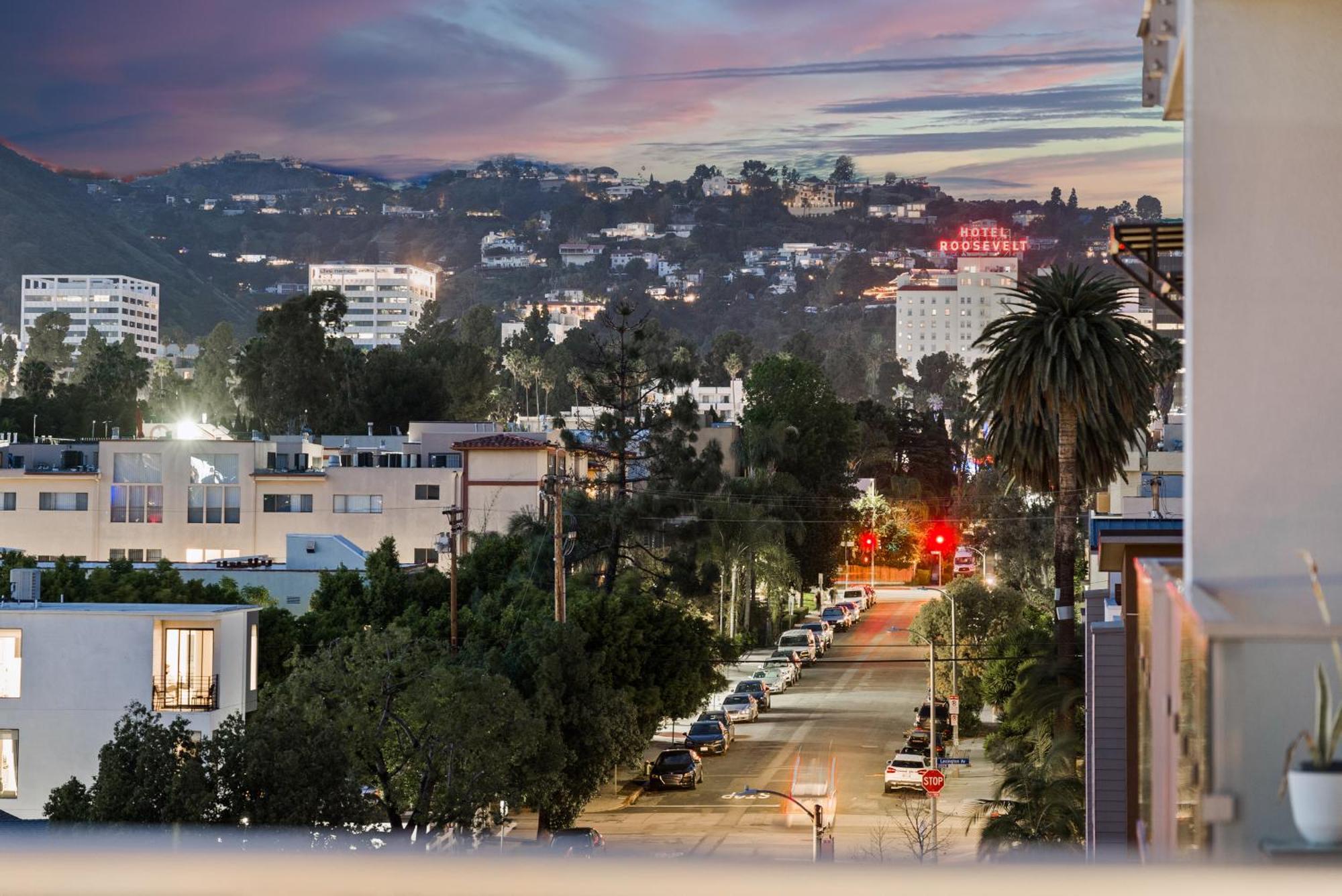 Comfortable And Spacious In West Hollywood * Los Angeles